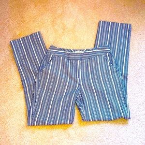 🥿 Talbots cream and navy striped cotton pants